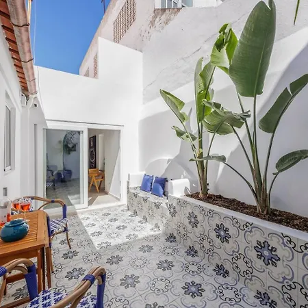 Blue Sardine Historic Townhouse Algarve Beaches * Portimao